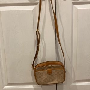 Gucci vintage small shoulder bag